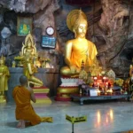 Guía Esencial de Templos en Krabi para Visitar